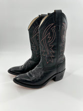 Load image into Gallery viewer, Old West Cowboy Boots with Red Embroidery