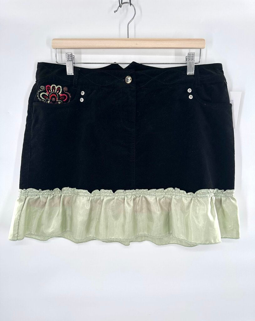 oilily velvet skirt with green trim