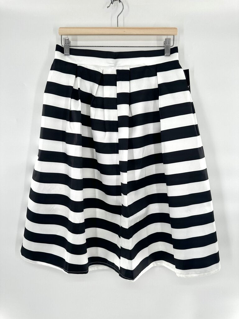 Chichwish striped skirt NWT