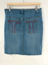 Load image into Gallery viewer, Tommy Hillfiger y2k denim skirt