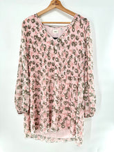 Load image into Gallery viewer, Aritzia Wilfred ribbed floral dress long sleeve
