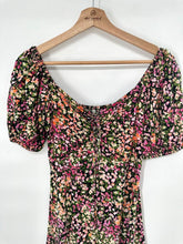 Load image into Gallery viewer, Dex floral dress mini