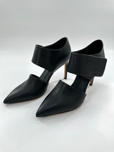 Load image into Gallery viewer, Vince Pointed Toe Heel with Velcro Strap