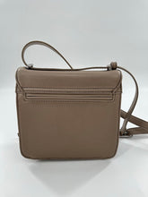 Load image into Gallery viewer, Matt &amp; Nat Square Crossbody