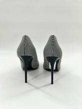 Load image into Gallery viewer, Le Chateau Houndstooth Pump