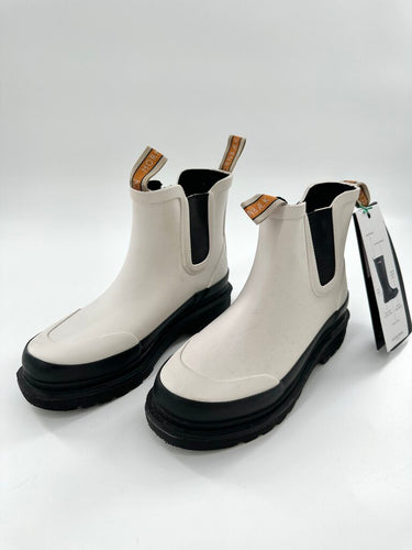 Isle Jacobsen Rain Boots lugg style NEW