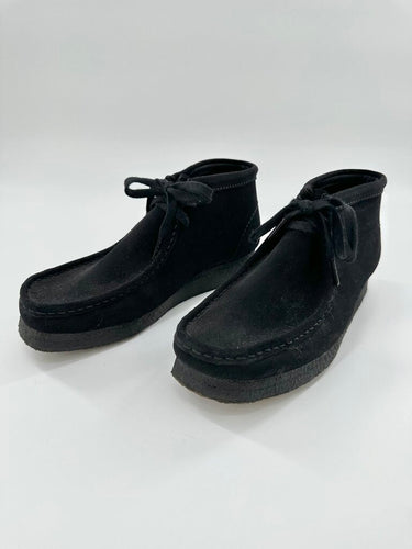 Suede clark moccasins NEW - comes with spray and bush