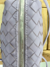 Load image into Gallery viewer, Oak + Fort fair orchid basket weaved bag NWT