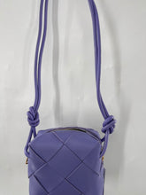 Load image into Gallery viewer, Custom woven leather crossbody cassette bag