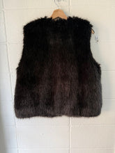 Load image into Gallery viewer, Michael Kors Fur Vest