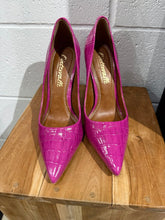 Load image into Gallery viewer, L'Intervalle patent leather block heels croc print