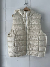 Load image into Gallery viewer, TNA The Little Puff Vest