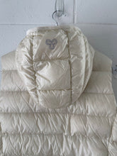 Load image into Gallery viewer, TNA The Little Puff Vest