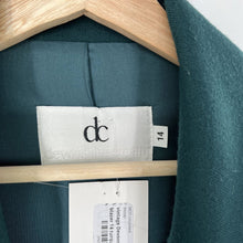 Load image into Gallery viewer, vintage Devonshire Cream turquoise blazer
