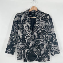 Load image into Gallery viewer, Smythe 3/4 sleeve abstract floral lace print blazer