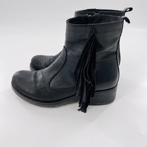 Atelier leather ankle boots with fringe